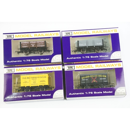 15 - 40 boxed Dapol OO gauge items of rolling stock, all ex