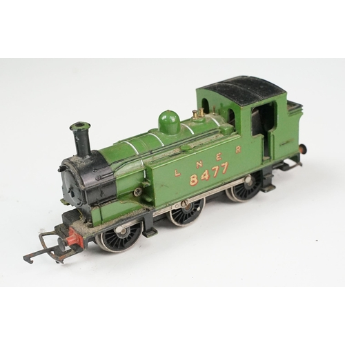 160 - 11 OO gauge locomotives to include Lima D6755, Triang R357 D5572, Triang R850 Flying Scotsman etc