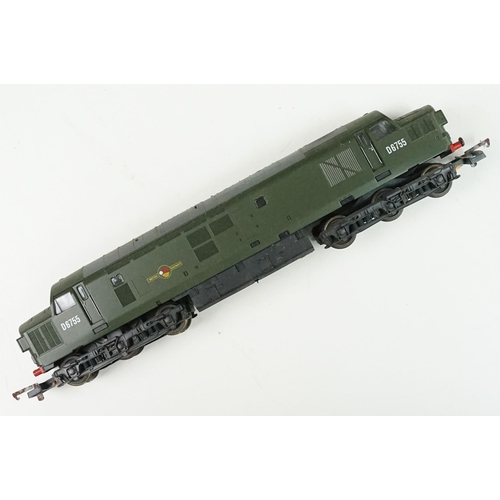 160 - 11 OO gauge locomotives to include Lima D6755, Triang R357 D5572, Triang R850 Flying Scotsman etc