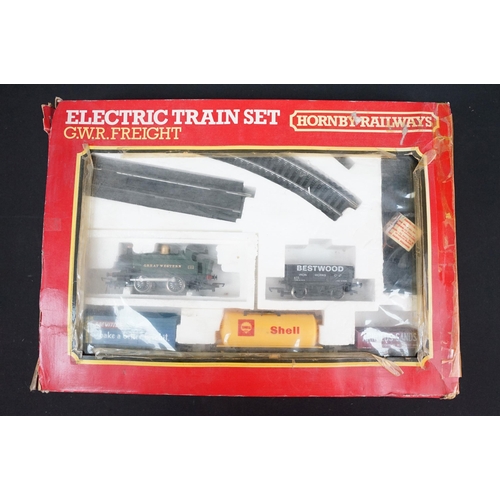 166A - Two boxed Hornby OO gauge train sets to include Thomas the Tank Engine Percy Clockwork set (no key) ... 