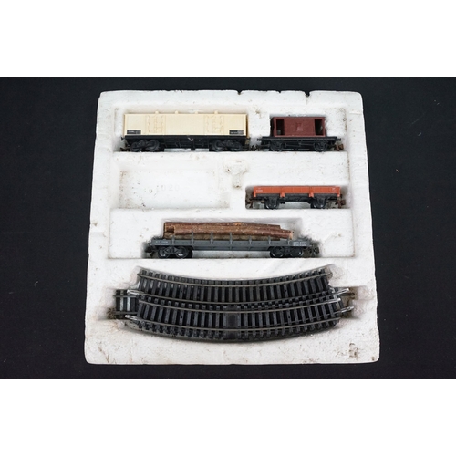 166A - Two boxed Hornby OO gauge train sets to include Thomas the Tank Engine Percy Clockwork set (no key) ... 