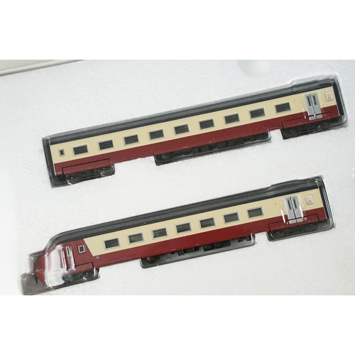 32 - Boxed Trix Minitrix N gauge 12224 Triebwagenzug Class RAm Powered Rail Car Train set, complete