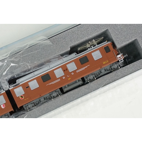 41 - Cased Kato N gauge K10601 Ae 8/8 BLS Bern Lotschberg Simplon locomotive