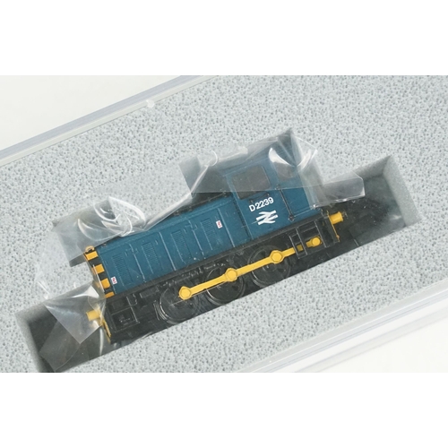 42 - Four cased Graham Farish N gauge locomotives to include Deltic, D2239 BR, 08585 Freightliner and 2-6... 