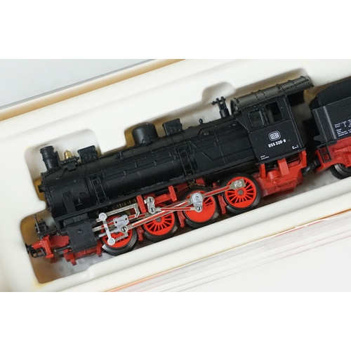 50 - Four cased Arnold N gauge locomotives to include HN2017, HN2136, 2532 & 2715