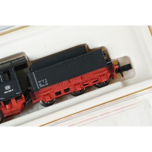 50 - Four cased Arnold N gauge locomotives to include HN2017, HN2136, 2532 & 2715