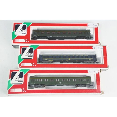 56 - 36 Boxed / cased N gauge items of rolling stock to include 24 x Fleischmann, 9 x Lima and 3 x Arnold... 