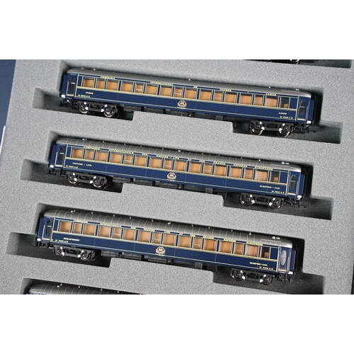 57 - Boxed Kato N gauge Paris Hongkong 1988 CIWL Orient Express Wagons LITS sets, complete with K23215-1 ... 