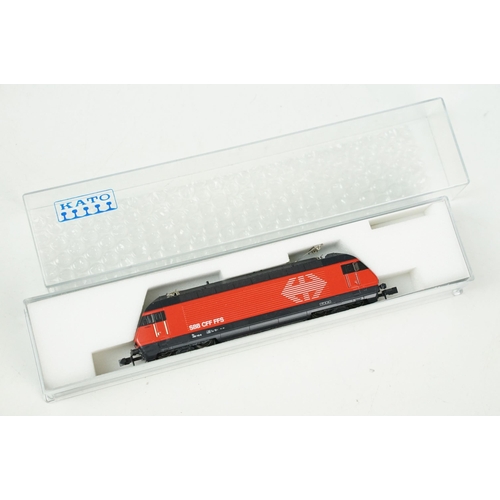 59 - Four cased Kato N gauge locomotives to include K137110 Re4/4 460 Loco No 115-9, 13710-1 Re4/4 465 Lo... 