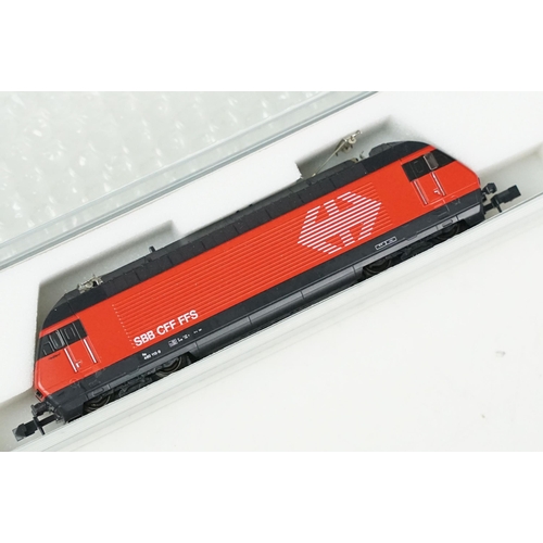 59 - Four cased Kato N gauge locomotives to include K137110 Re4/4 460 Loco No 115-9, 13710-1 Re4/4 465 Lo... 