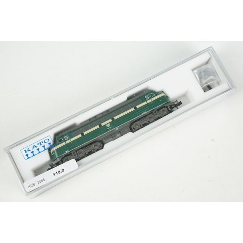 59 - Four cased Kato N gauge locomotives to include K137110 Re4/4 460 Loco No 115-9, 13710-1 Re4/4 465 Lo... 