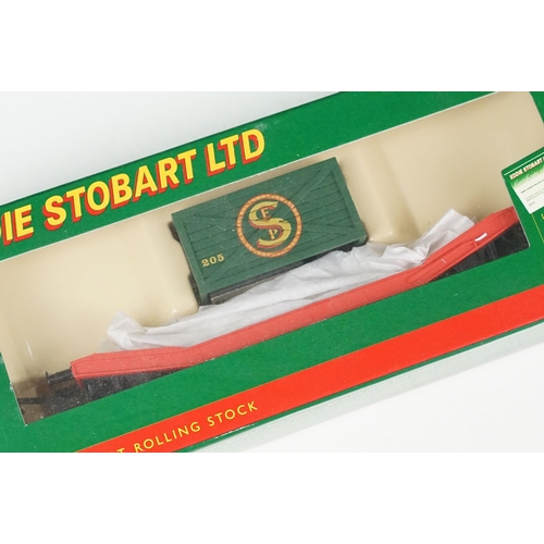 60 - Two boxed Hornby OO gauge Eddie Stobart locomotives to include R2507 Eddie Stobart 0-4-0 Industrial ... 