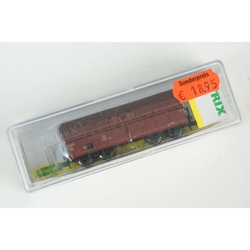 64 - 37 Cased Trix Minitrix N gauge items of rolling stock to include 11038, 15452-03, 15782, 15452-01, 1... 