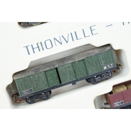 68 - Two boxed Jouef HO gauge train sets to include Ref 755E Thionville Traffic and Ref 756E TEE Trans Eu... 