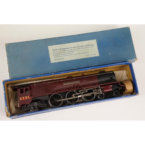 74 - Three boxed Hornby Dublo locomotives to include EDLT20 Bristol Castle (box lid missing an end flap a... 