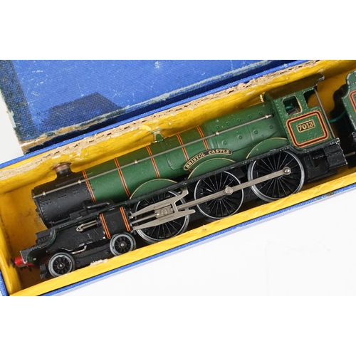 74 - Three boxed Hornby Dublo locomotives to include EDLT20 Bristol Castle (box lid missing an end flap a... 