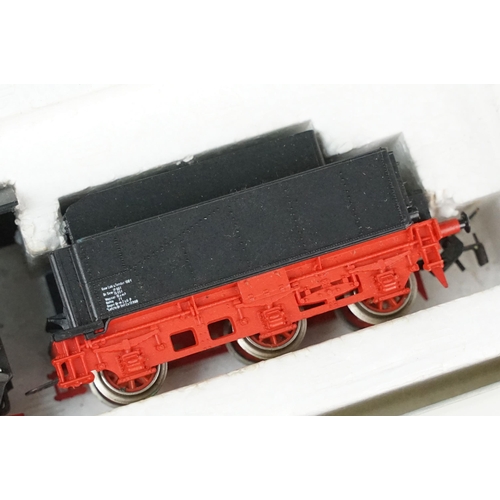 75 - Five boxed Piko HO gauge locomotives to include E42, BR55, BR66, E69 & BR75