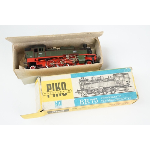 75 - Five boxed Piko HO gauge locomotives to include E42, BR55, BR66, E69 & BR75