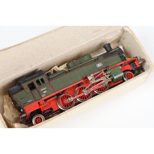 75 - Five boxed Piko HO gauge locomotives to include E42, BR55, BR66, E69 & BR75