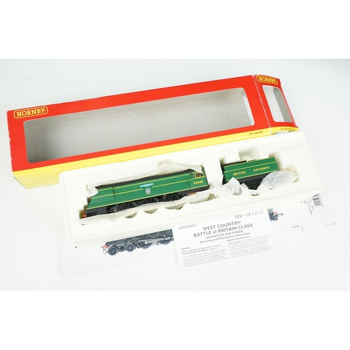 77 - Two boxed Hornby OO gauge Super Detail locomotives to include R2230 LMS 4-6-2 Duchess Class Duchess ... 