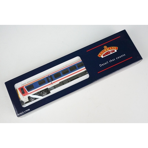 87 - Boxed Bachmann OO gauge 31-025 166 Turbo 3 Car DMU Network Southeast set, complete and part sealed