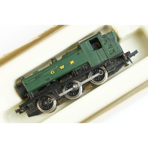 9 - Boxed Graham Farish N gauge No 8143 3 Car 57ft Diesel Motor Unit Class 101 DMBS Motorised TS & DMC B... 