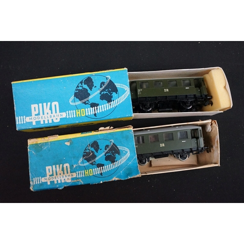 154A - Two boxed HO gauge locomotives to include Roco 4149A and Fleischmann 1379, plus a Jouef SNCF BB 9201... 