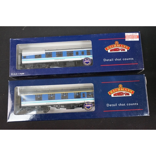 155 - 28 Boxed OO gauge items of rolling stock to include 16 x Bachmann featuring 37-303 Intermodal Bogie ... 