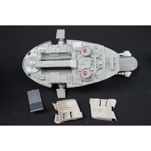 1558 - Star Wars - Two boxed original Star Wars Return Of The Jedi vehicles to include Rebel Armoured Snows... 