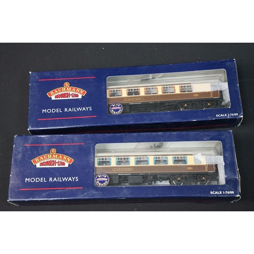 157 - 34 Boxed OO gauge items of rolling stock to include 12 x Bachmann, 6 x Palitoy Mainline, 9 x Dapol, ... 