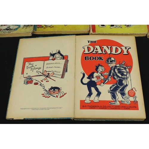 1449 - Large collection of children's books, annuals and magazines featuring 10 x early DC Thomson & Co Ltd... 