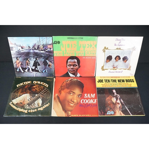 214 - Vinyl - Over 45 mainly US pressing soul LPs featuring promos to include Sam Cooke, Joe Tex, Booker T... 