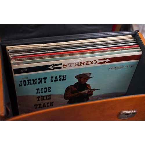 216 - Vinyl - 30 Johnny Cash 1950s / 1960s US pressing LPs featuring 7 original Sun Records pressings and ... 