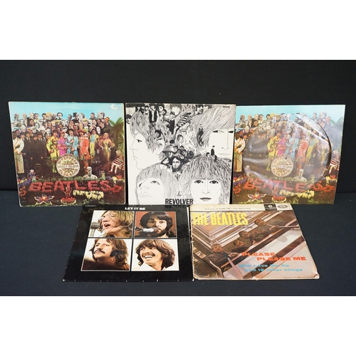 253 - Vinyl - 25 Beatles LPs featuring foreign pressings to include Abbey Road (misalinged apple), Revolve... 