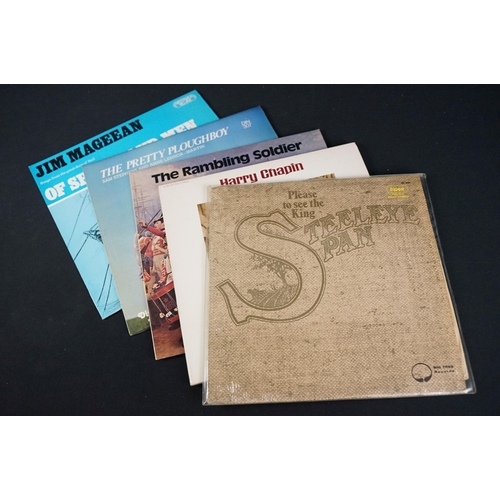 260 - Vinyl - 26 Folk LPs featuring signed examples to include Bob Stewart x 2, Dave Paskett, Steeleye Spa... 