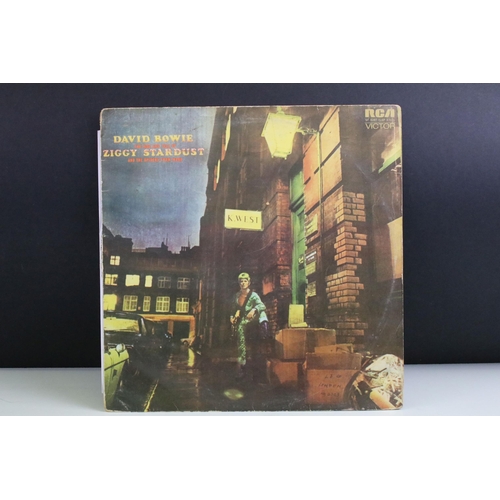 31 - Vinyl - David Bowie Ziggy Stardust LP on Tangerine Rock Music Library – DWLP 2001. UK 1972 with oran... 