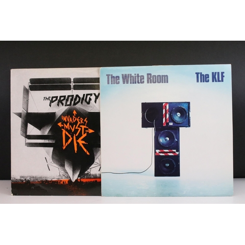 39 - Vinyl - 2 LPs to include The KLF The White Room (KLF Communications JAMS LP006, original pressing wi... 