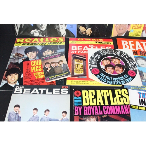 693 - Memorabilia - 14 The Beatles original 1960’s souvenir booklets and magazine to include: 1964 The Bea... 