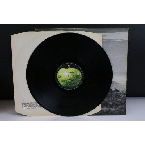 92 - Vinyl - 2 UK first pressing albums on Apple Records to include Elephant's Memory self titled (SAPCOR... 