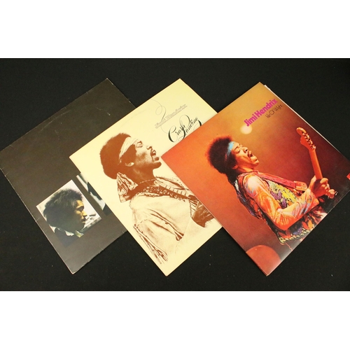 115 - Vinyl - 14 Jimi Hendrix UK pressing LPs to include Smash Hits, Are You Experienced, The Cry Of Love,... 