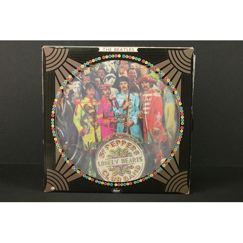 119 - Vinyl - 4 The Beatles & related LPs to include Yellow Submarine (original UK stereo pressing with 2 ... 