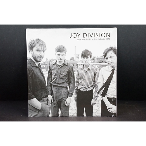 517 - Vinyl - 5 Joy Division private pressing LPs, 1 12