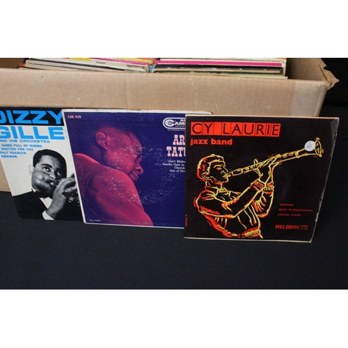 332 - Vinyl - Over 200 mainly Jazz EP’s including foreign pressing and labels such as Tempo, Vogue and Esq... 