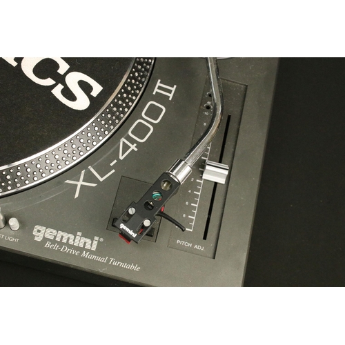 767 - Hi-Fi - Pair of Gemini XL-400 II turntables along with a Gemini PMX 140 mixer