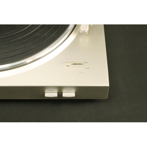 769 - Hi-Fi - Denon DP-200USB automatic turntable