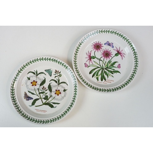 35 - Portmeirion, The Botanic Garden, six plates, 21cm diameter and six open small bowls, 8cm diameter