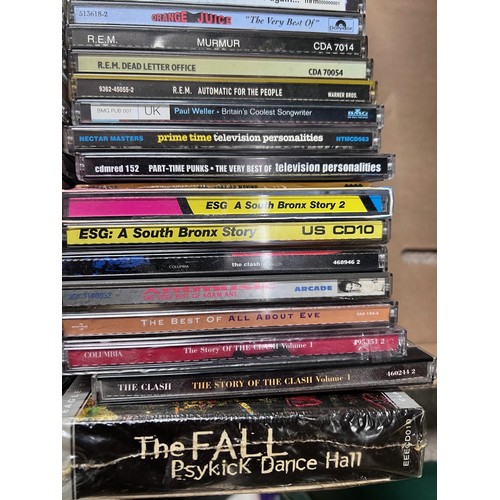 783 - CDs - Approx 70 Punk / New Wave CDs and 1 box set to include The Fall, Sex Pistols, The Clash, Dead ... 