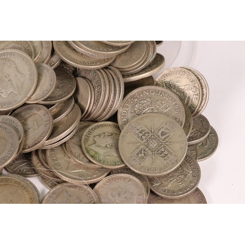 150 - A good collection of British pre decimal pre 1947 and pre 1920 silver coins to include half crowns, ... 