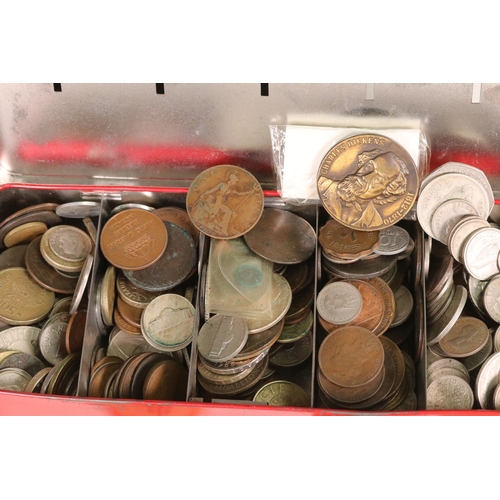 175 - A collection of mainly British pre decimal and world coins to include some Ireland and India silver ... 