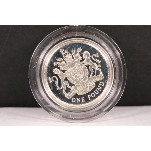 109 - Two Royal Mint United Kingdom silver proof £1 coins to include 1983 and 1988 examples, both encapsul... 